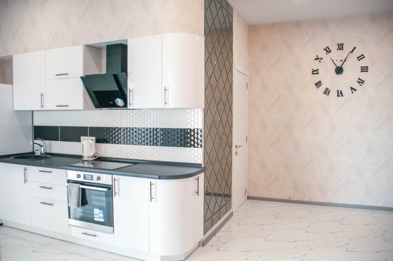 Apartment In Arсadia 2 Bedrooms Odessa Eksteriør bilde